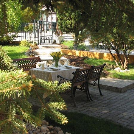 Zamok U Grofa Hotel Nitra Exterior photo