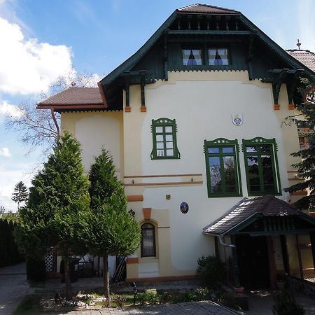 Zamok U Grofa Hotel Nitra Exterior photo